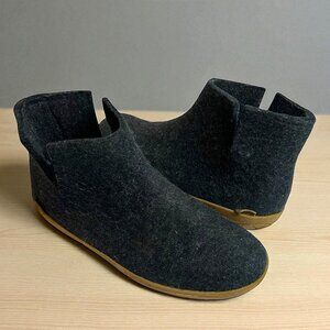 Glerups Charcoal Gray Felted Wool Ankle Boots Booties Unisex Size 40